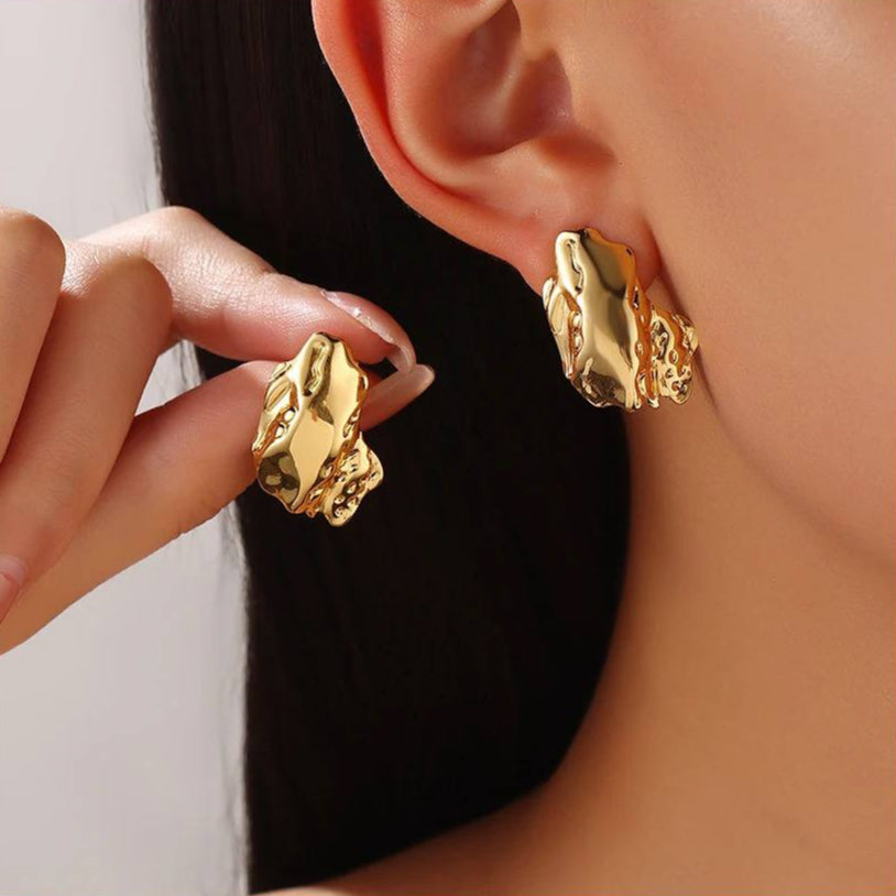 ARETES ABSTRACT GOLD