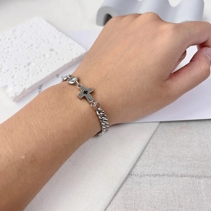 PULSERA DE CRUZ ⚔️☠️