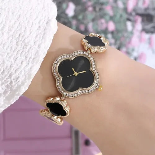 RELOJ EN FORMA DE TREBOL CON PIEDRERIA 💍💎