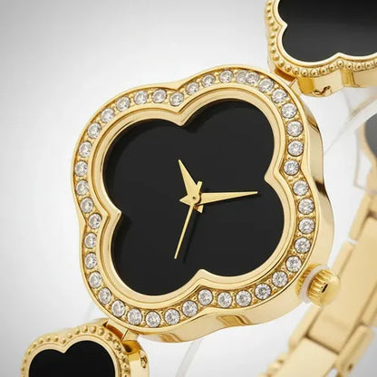 RELOJ EN FORMA DE TREBOL CON PIEDRERIA 💍💎