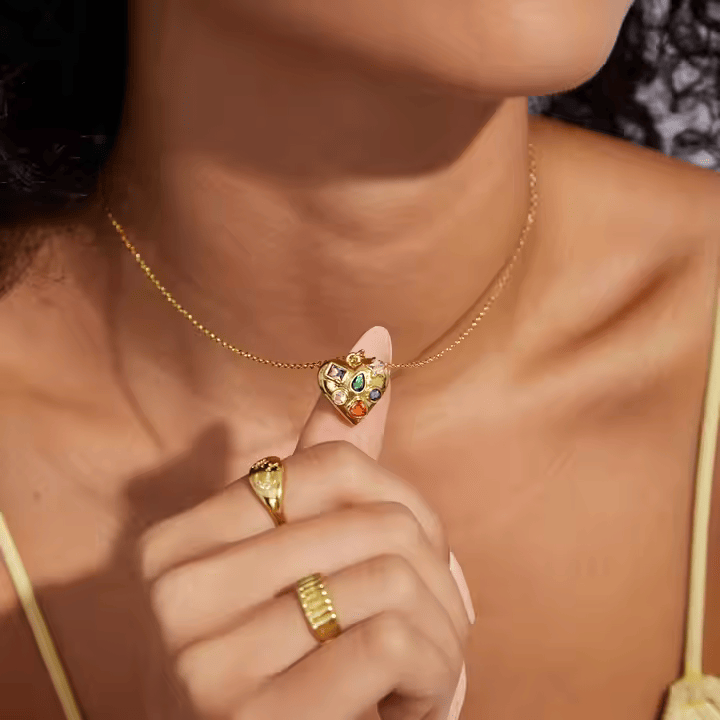CORAZÓN CON PIEDRAS