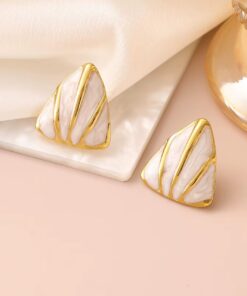 ARETES TRIANGULO