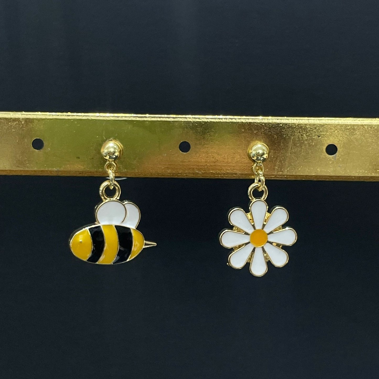ARETES KAWAII