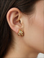 🐞✨ ARETES MARIQUITA ROJA DORADA CON PIEDRAS ROJAS – INSECTS COLLECTION ✨🐞