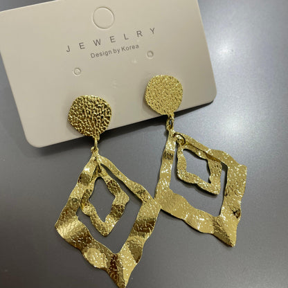 ARETES ELEGANTES ✨🤓