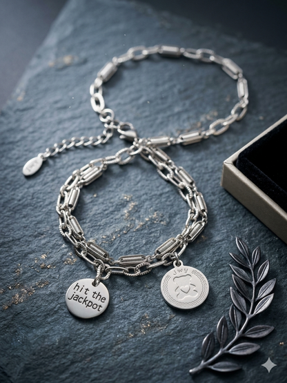 Pulsera "Amuleto de Ternura" en Doble Cadena