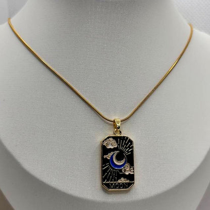 COLLAR MOON